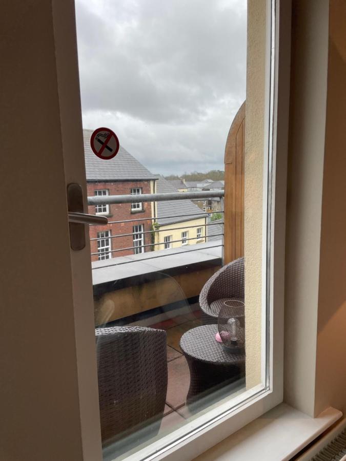 Penthouse Apartment Kilkenny Extérieur photo